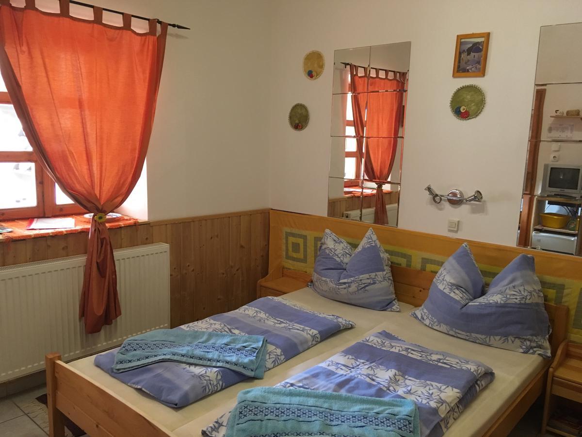 Bakonyi Apartmanhaz Eplény Zewnętrze zdjęcie