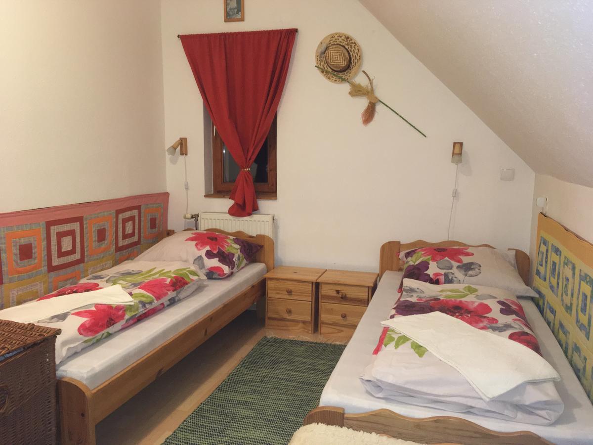 Bakonyi Apartmanhaz Eplény Zewnętrze zdjęcie